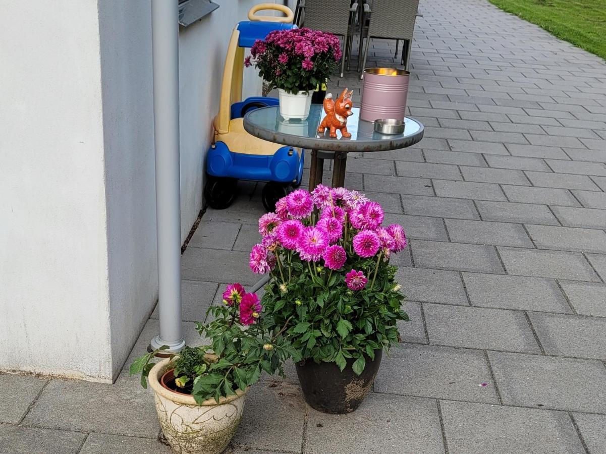 Skovlund Apartments Bredsten  ภายนอก รูปภาพ